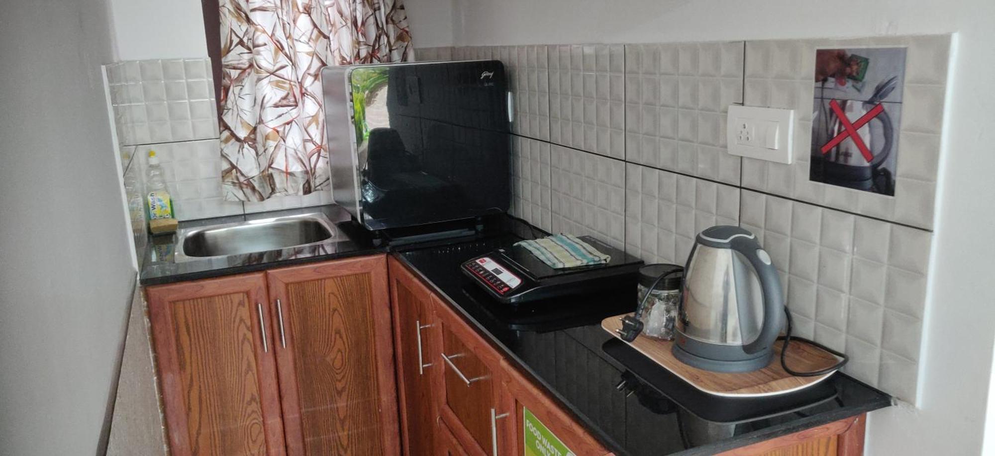 Dolphin Enclave Service Studio Apartments Kalpetta Exterior photo