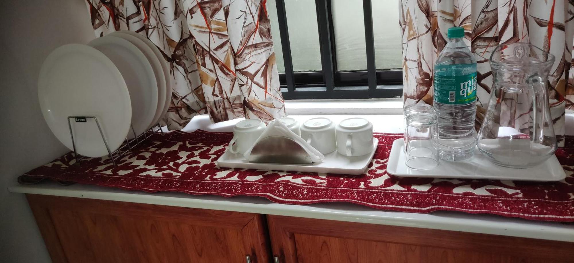 Dolphin Enclave Service Studio Apartments Kalpetta Exterior photo